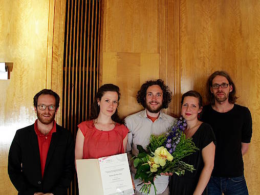  Team The Manifesto Corpus (WZB) auf der Preisverleihung - li nach re: Nicolas Merz, Theres Matthieß, Jirka Lewandowski, Pola Lehmann, Sven Regel