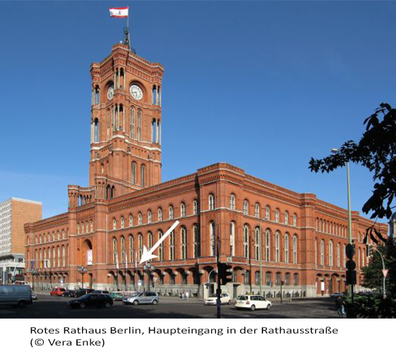 sliderbild 6) rotes rathaus ansicht.jpg